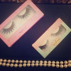 House of Lashes-Iconic/Black & Feline/Black
